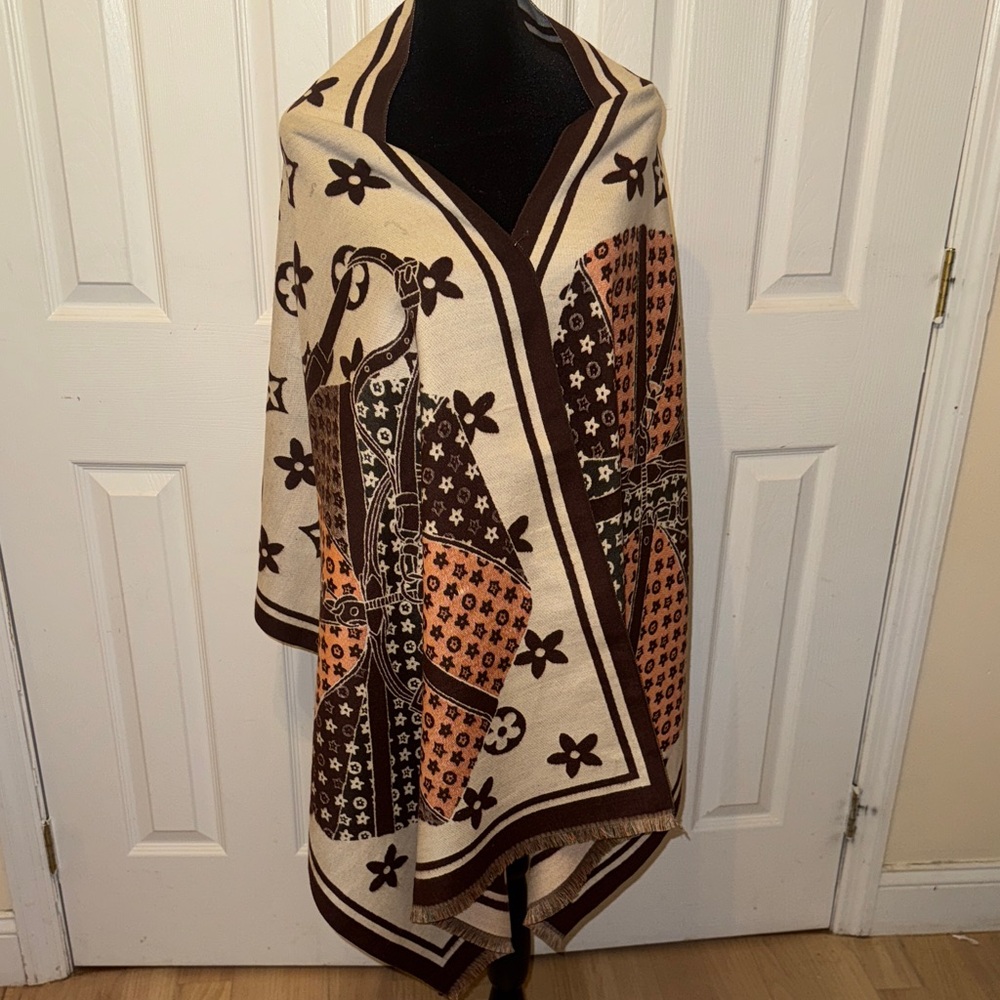 Brown and Cream Patterned Cardigan - Picture 7 of 8